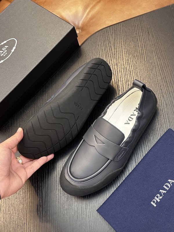 Prada 프라다 남성 나일론 운동화 001-179985