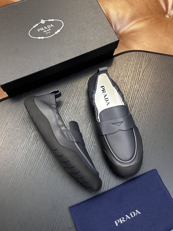 Prada 프라다 남성 나일론 운동화 001-179985