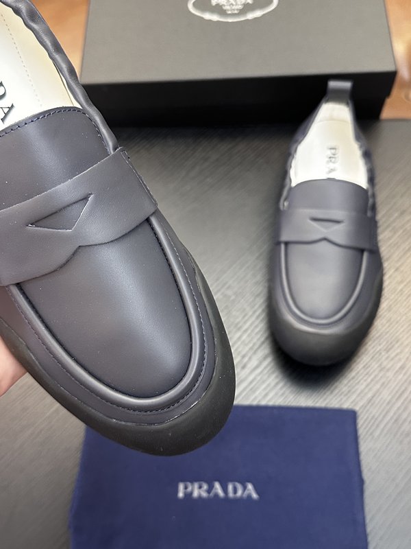 Prada 프라다 남성 나일론 운동화 001-179985