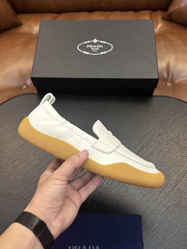 Prada 프라다 남성 나일론 운동화 001-179987