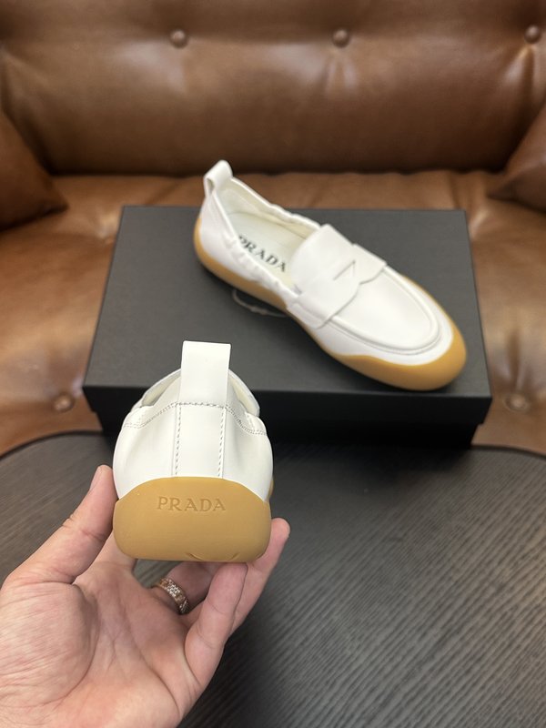 Prada 프라다 남성 나일론 운동화 001-179987