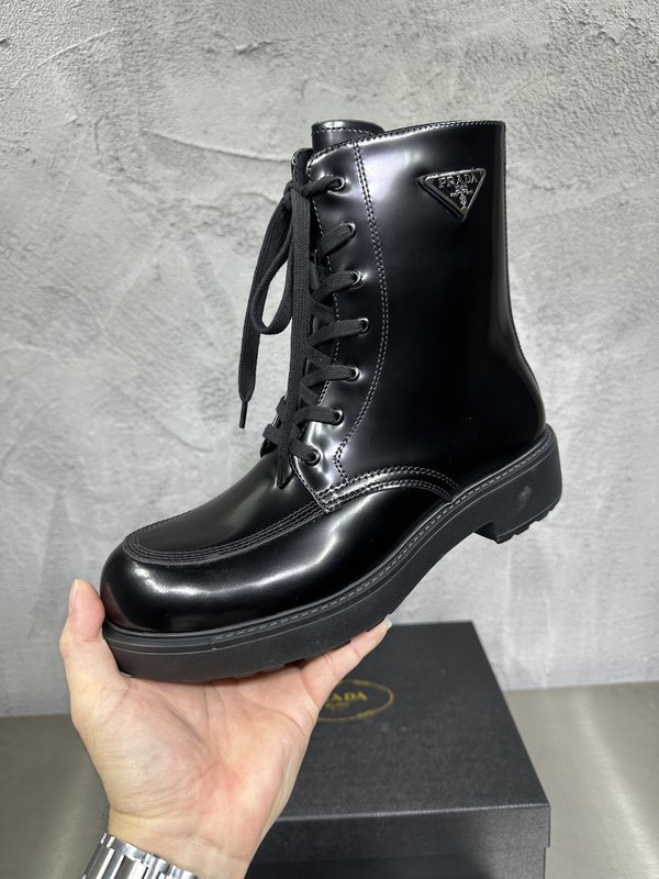 PRADA 레이스 업 가죽 나이트 부츠 001-180024