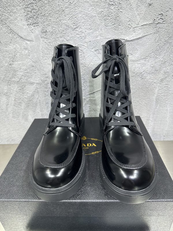 PRADA 레이스 업 가죽 나이트 부츠 001-180024