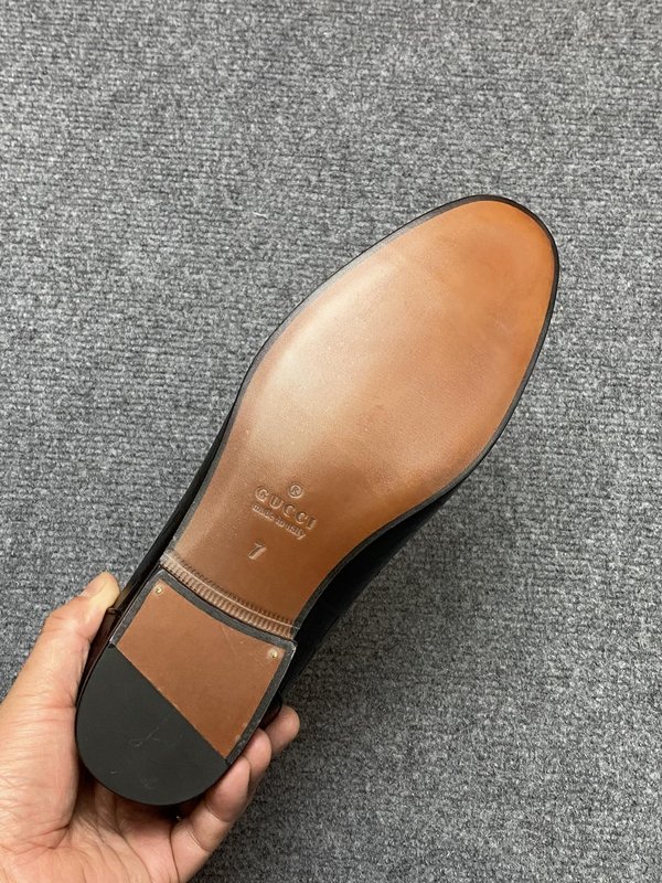 GUCCI 구찌 가죽 바닥 수입 소가죽 구두 001-180060