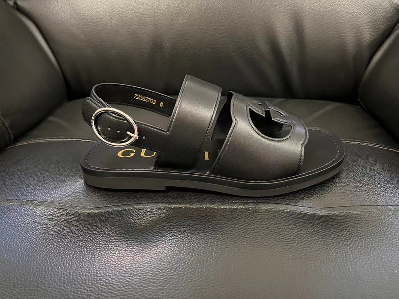 Gucci 구찌 캐주얼 샌들 001-180080