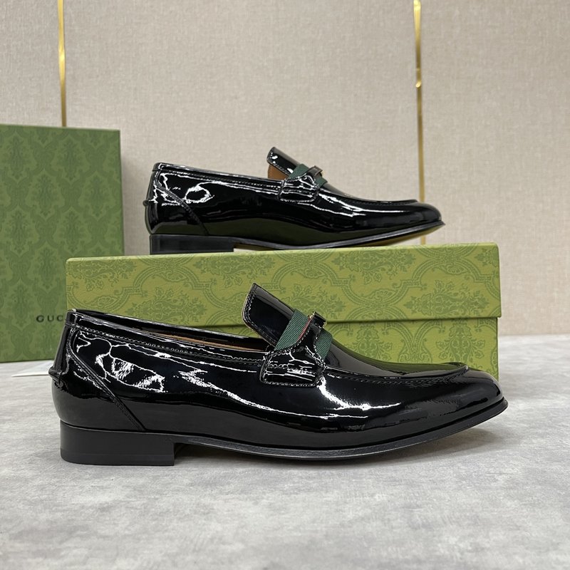 GUCCI 말비트 장식 남성 로퍼 001-180092