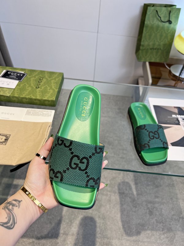 Gucci 커플 2023 신상 슬리퍼 001-180098