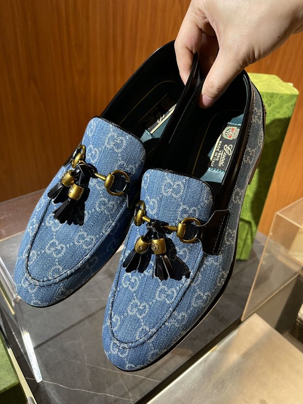 GUCCI 말비트 장식 남성 로퍼 001-180141