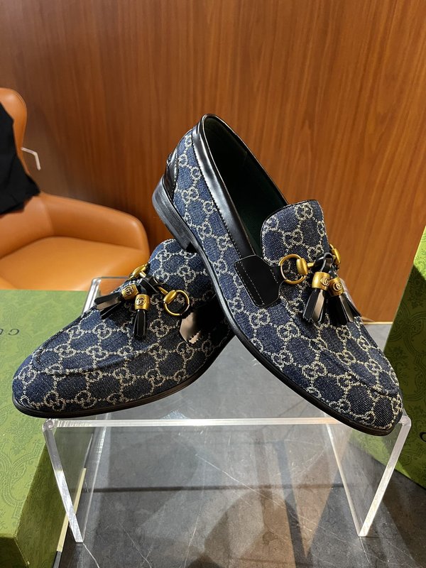 GUCCI 말비트 장식 남성 로퍼 001-180141