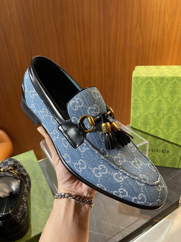 GUCCI 말비트 장식 남성 로퍼 001-180141
