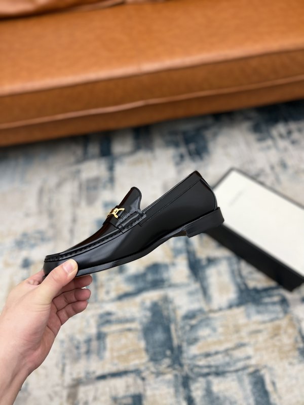 Gucci 남성 정장 로퍼 소가죽 더블 G 로고 001-180148
