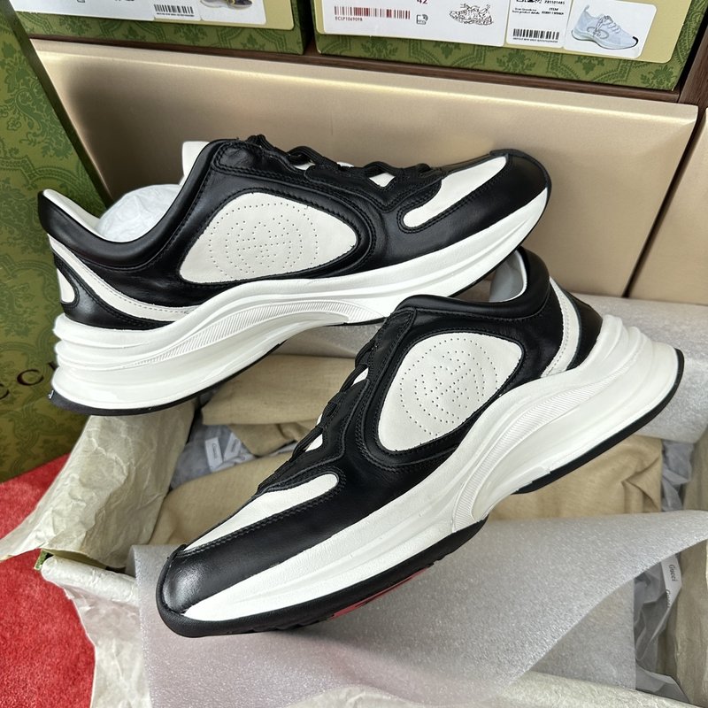 Gucci Run 5D 프린팅 레더 런닝화 001-180190