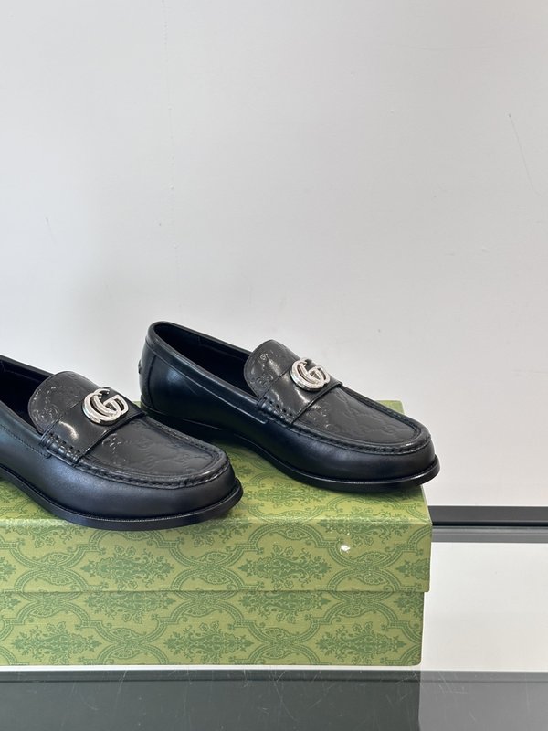 Gucci 진피 남성 캐주얼 구두 001-180307