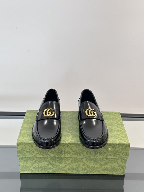 Gucci 남성 가죽 캐주얼 구두 001-180311