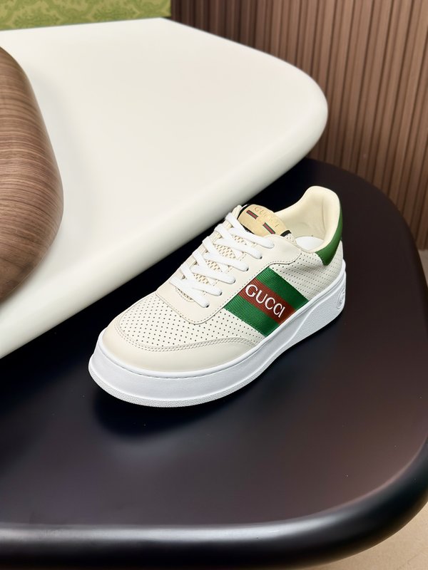 Gucci 구치 나파 송아지 가죽 자수 운동화 001-180317