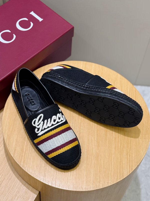 Gucci 이탈리아 수입 스웨이드 어부화 001-180364