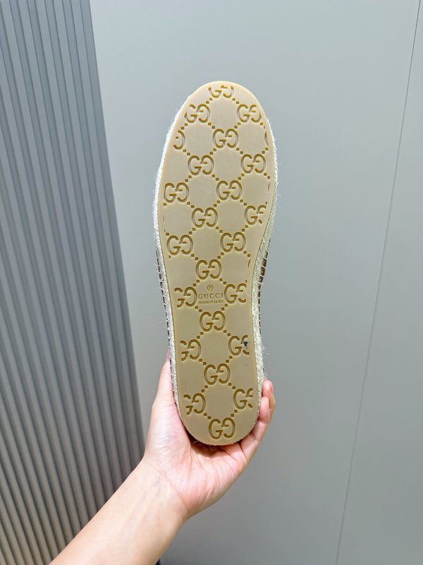 GUCCI 이탈리아 스웨이드 에스파드리플 001-180365