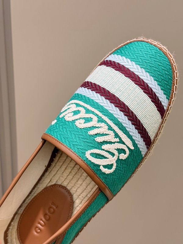 GUCCI 이탈리아 스웨이드 에스파드리플 001-180365