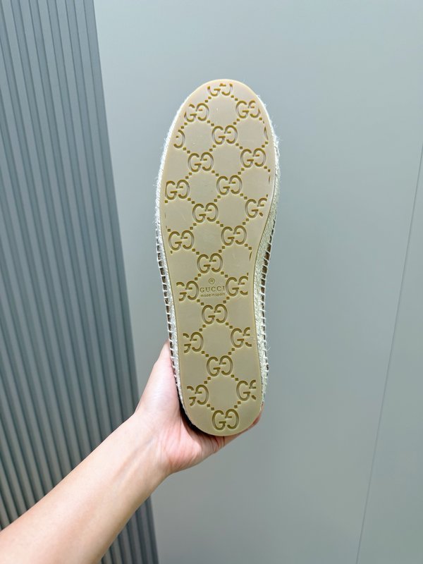 GUCCI 이탈리아 수입 스웨이드 에스파드릴 001-180366