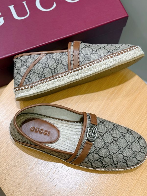 Gucci 이탈리아 스웨이드 피셔맨 슈즈 001-180368