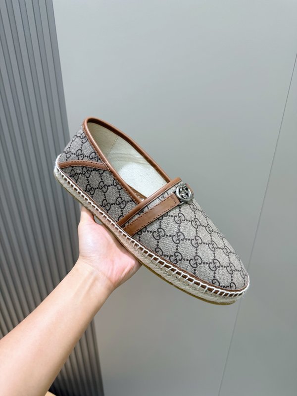 Gucci 이탈리아 스웨이드 피셔맨 슈즈 001-180368