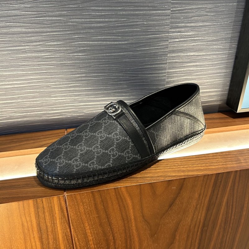 GUCCI 구치 클래식 프린트 로퍼 001-180369