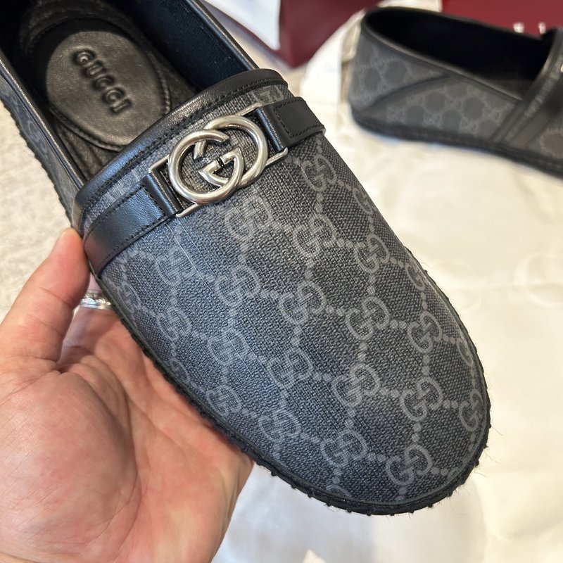 GUCCI 구치 클래식 프린트 로퍼 001-180369