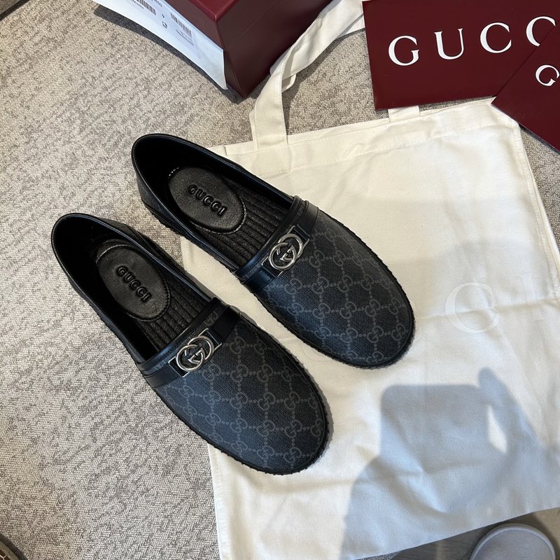 GUCCI 구치 클래식 프린트 로퍼 001-180369