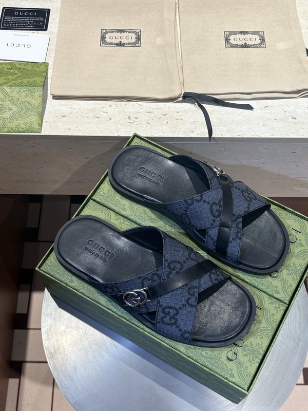 GUCCI 남성 2026 신상 교차 샌들 001-180412
