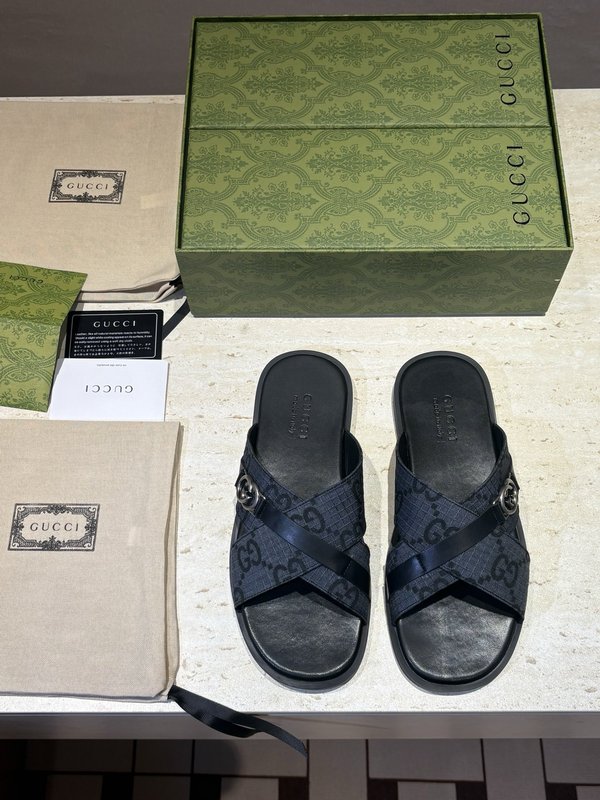 GUCCI 남성 2026 신상 교차 샌들 001-180412