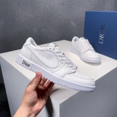 Dior 가 화이트 로우탑 캐주얼 운동화 001-180433