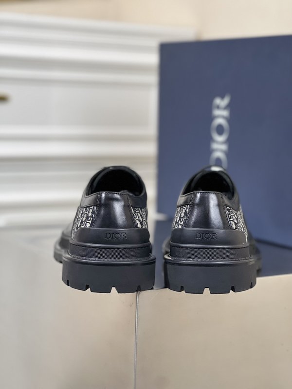 Dior 남성 클래식 로퍼 구두 001-180438