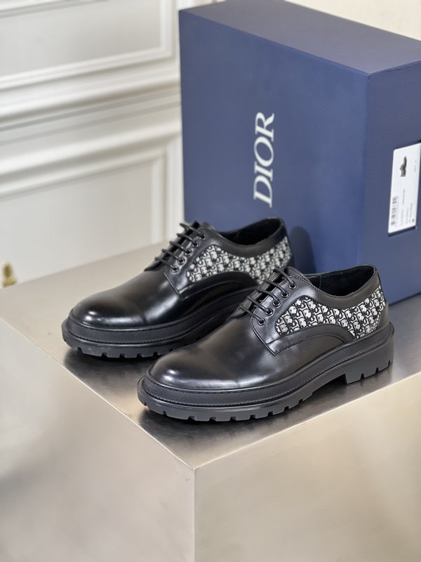 Dior 남성 클래식 로퍼 구두 001-180438
