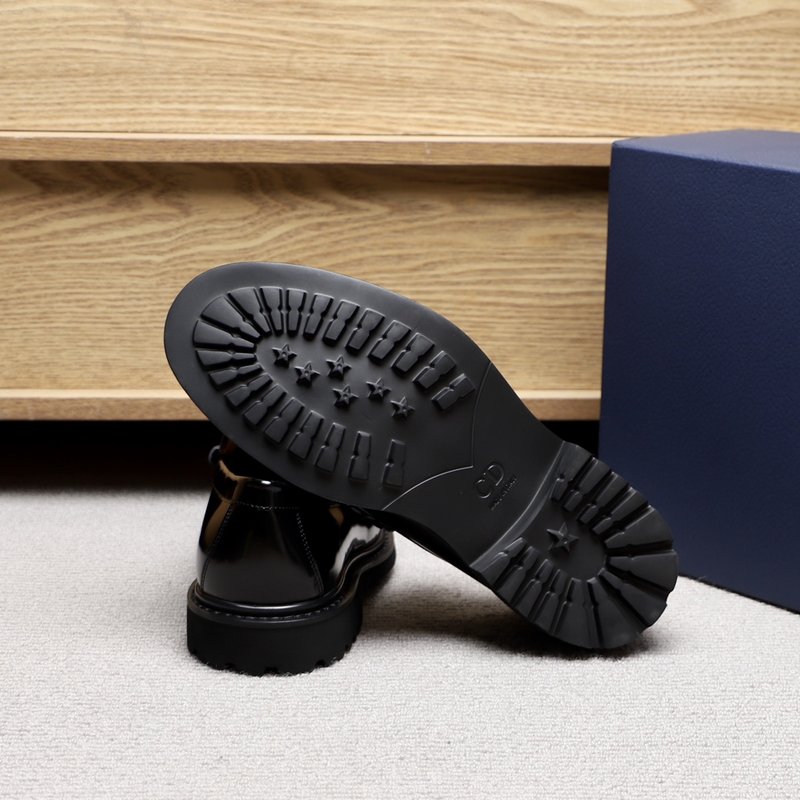 디올 Dior Explorer 남성 비즈니스 캐주얼 구 001-180440