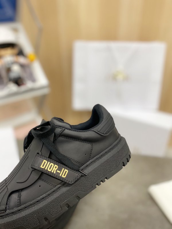 DIOR 커플 클래식 쉘토 캐주얼 슈즈 001-180444