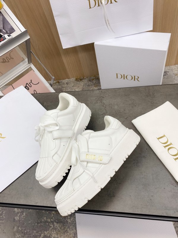 DIOR 커플 클래식 조개껍질 헤드 화이트 슈즈 001-180445