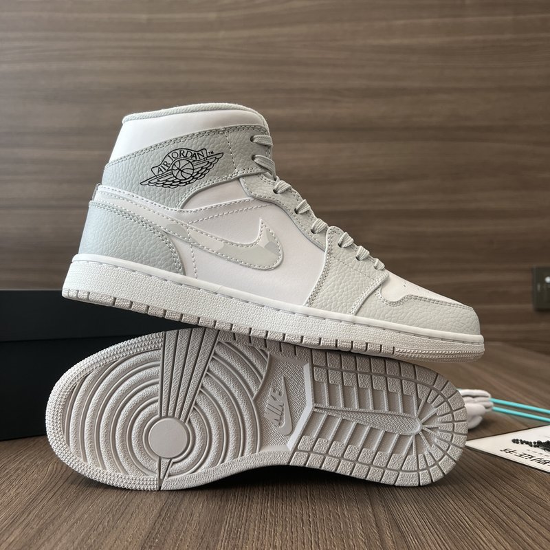 Air Jordan 1 Mid 백색 회색 카모 운동화 001-180453
