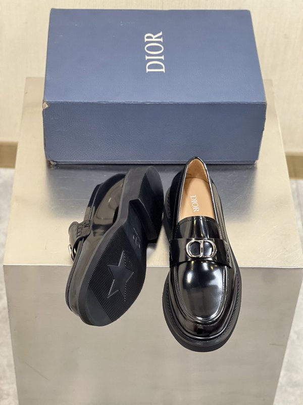 Dior 하이엔드 남성 비즈니스 캐주얼 가죽슈즈 001-180473