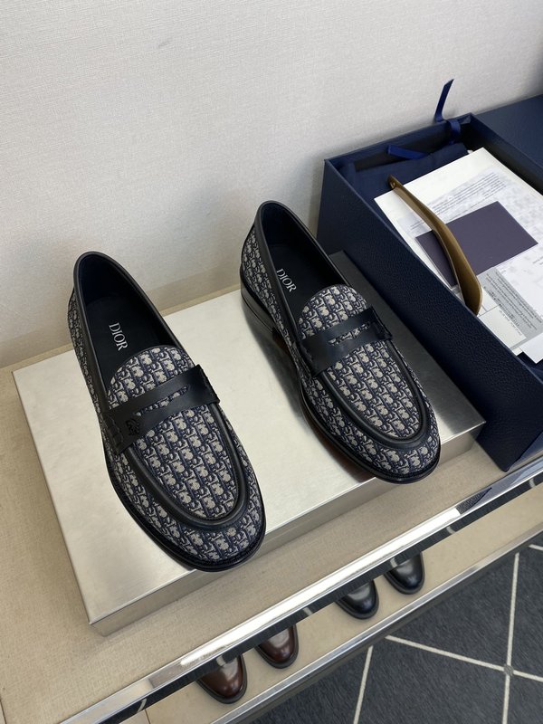 Dior Granville 로퍼 001-180516