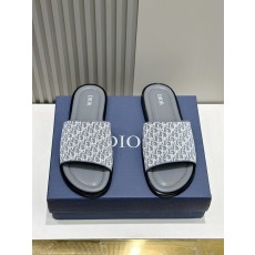 Dior Alias 남성 그레인 가죽 샌들 001-180535