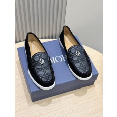 Dior Granville 남성 스웨이드 로퍼 001-180543