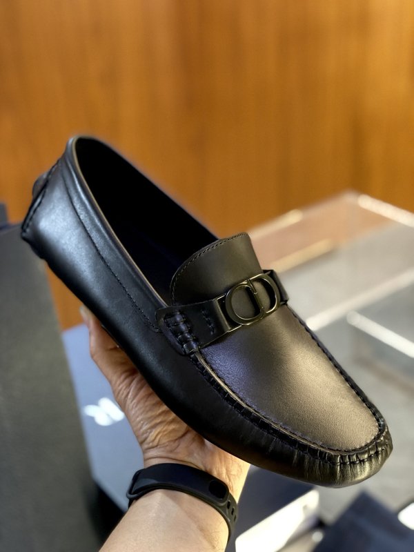 Dior Odeon 소가죽 수제 로퍼 001-180570