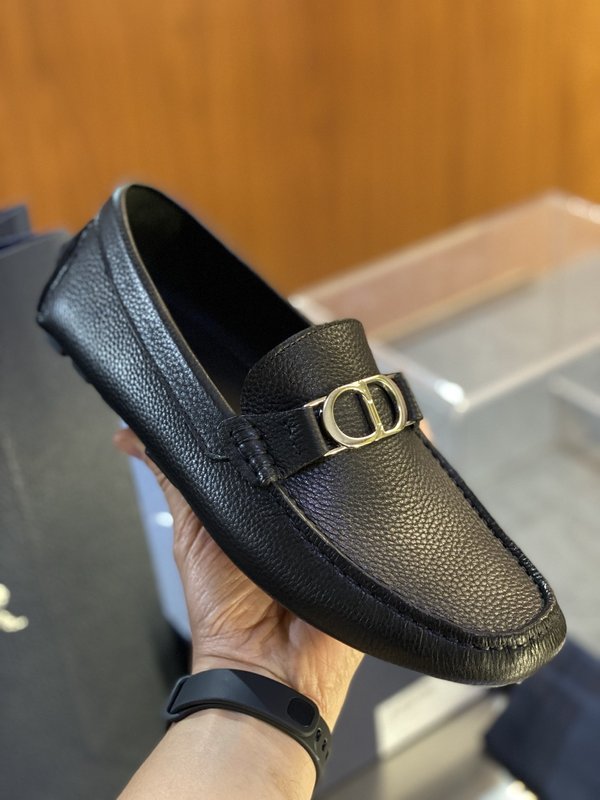 Dior Odeon 소가죽 수제 로퍼 001-180570