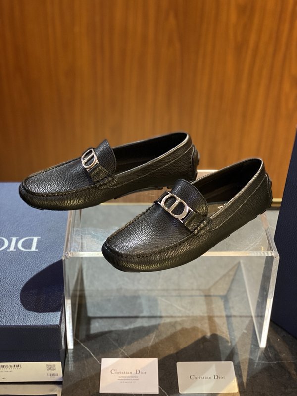 Dior Odeon 소가죽 수제 로퍼 001-180570