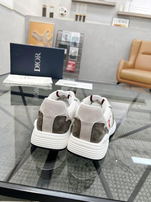 Dior 이탈리아 수입 소 가죽 스포츠화 001-180626