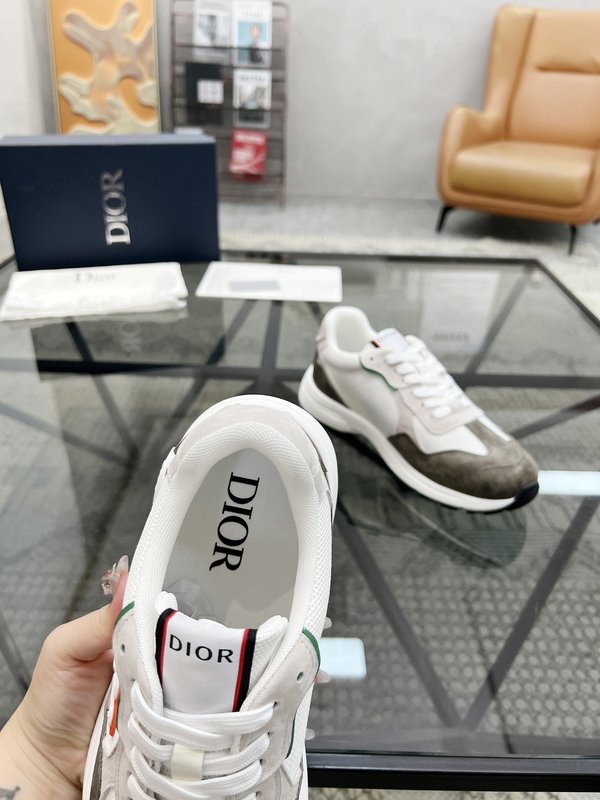 Dior 이탈리아 수입 소 가죽 스포츠화 001-180626