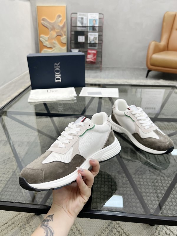 Dior 이탈리아 수입 소 가죽 스포츠화 001-180626