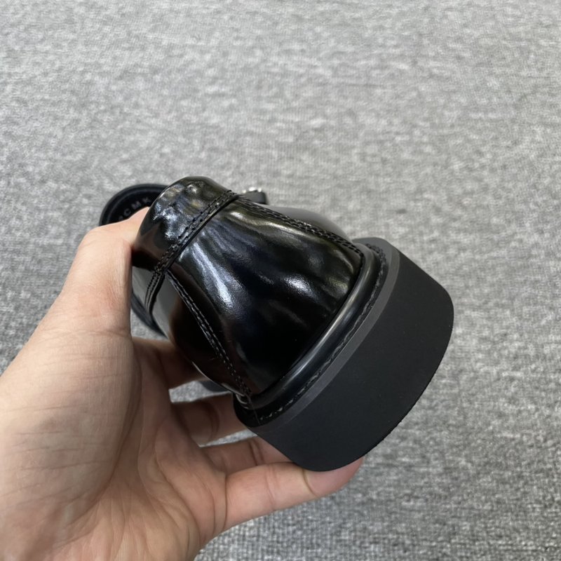DIOR EXPLORER 더비슈즈 001-180655