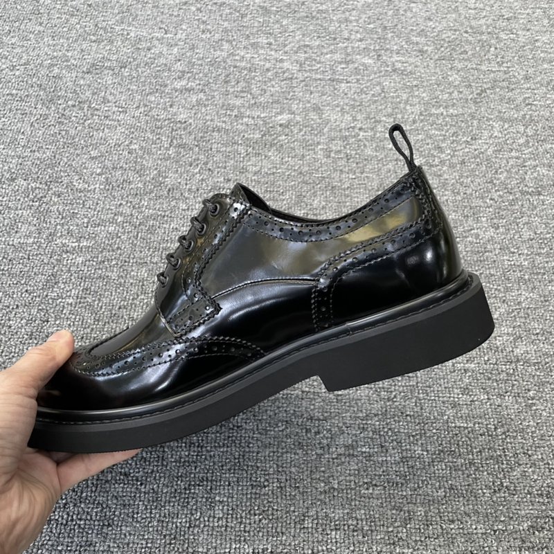 DIOR EXPLORER 블랙 가죽 더비슈즈 001-180657