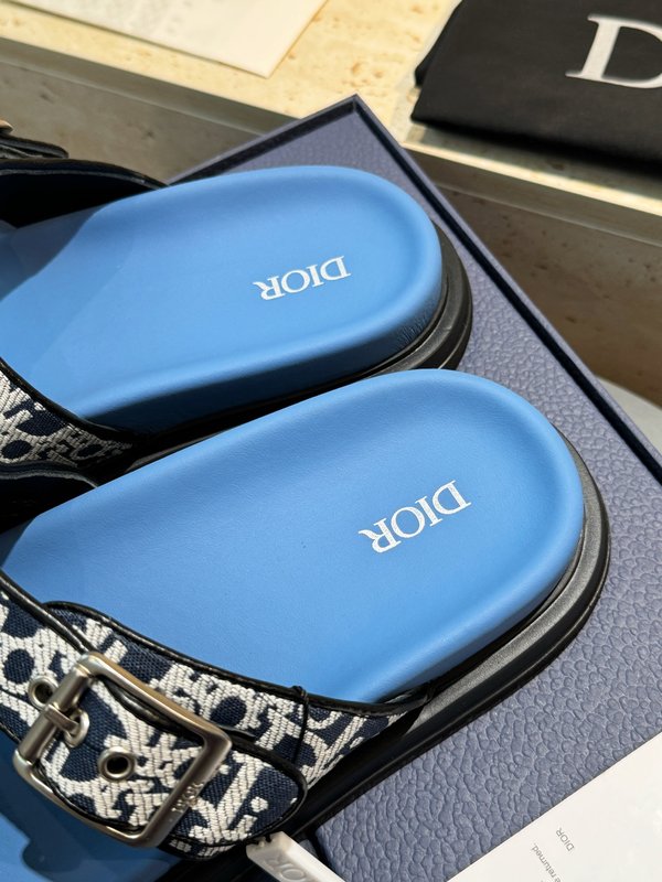 Dior Aqua 남성 교차 밴드 샌들 001-180667